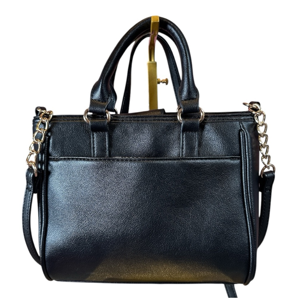 Juicy Couture Black Quilted Crossbody Bag with Gold Accents - Picture 3 of 9